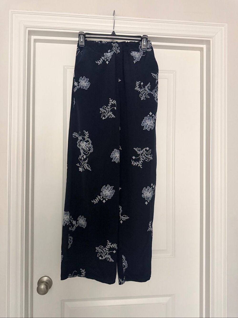 Xhiliration Printed Pull-On Wide Leg Pants Black Floral Boho Size Small S